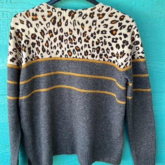 CLEARANCE BEACH LUNCH LOUNGE WOOL LIKE LEOPARD PRINT PULLOVER SWEATER LARGE EUC - Picture 4 of 5